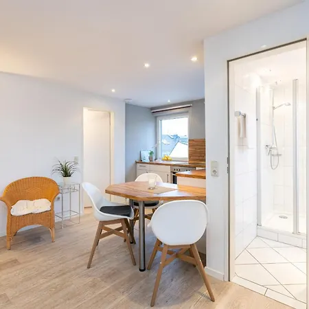 M3 - Apartmenthaus Marienburger Str 4 - Feriendomizil Hollich *