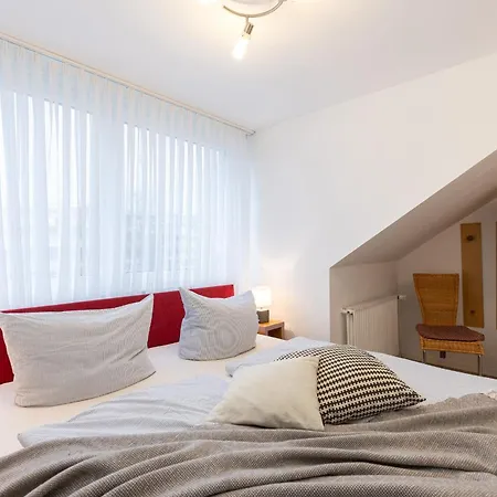 M3 - Apartmenthaus Marienburger Str 4 - Feriendomizil Hollich